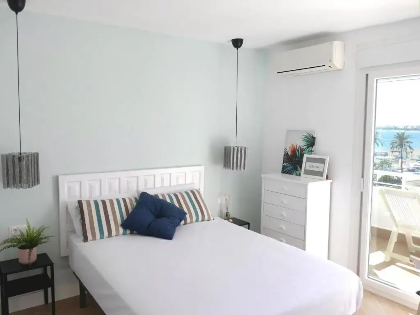 Sunny Beach View Duplex wWi-Fi Pool AC - Alojamientos La Torre