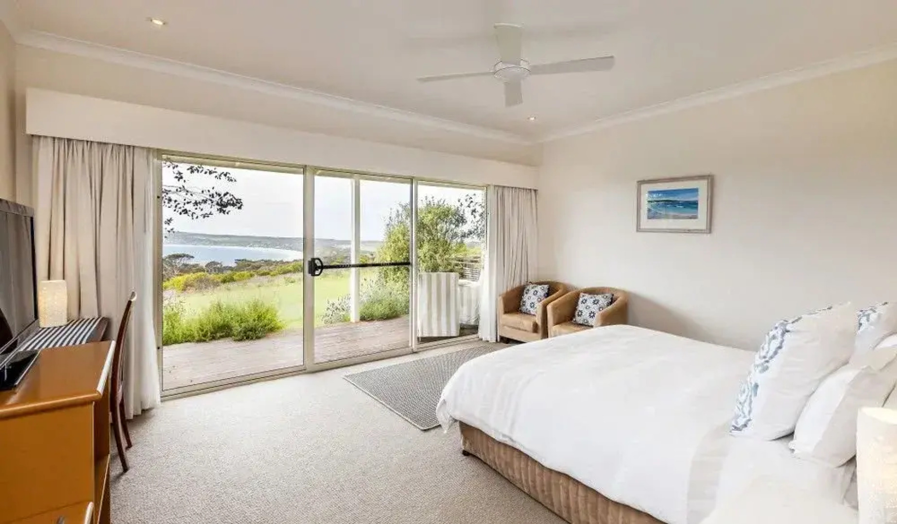 Seascape Lodge on Emu Bay