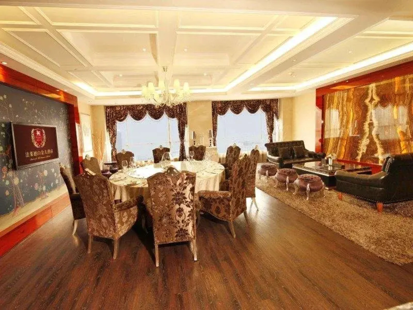 Nanchang Friend Platinum Hotel