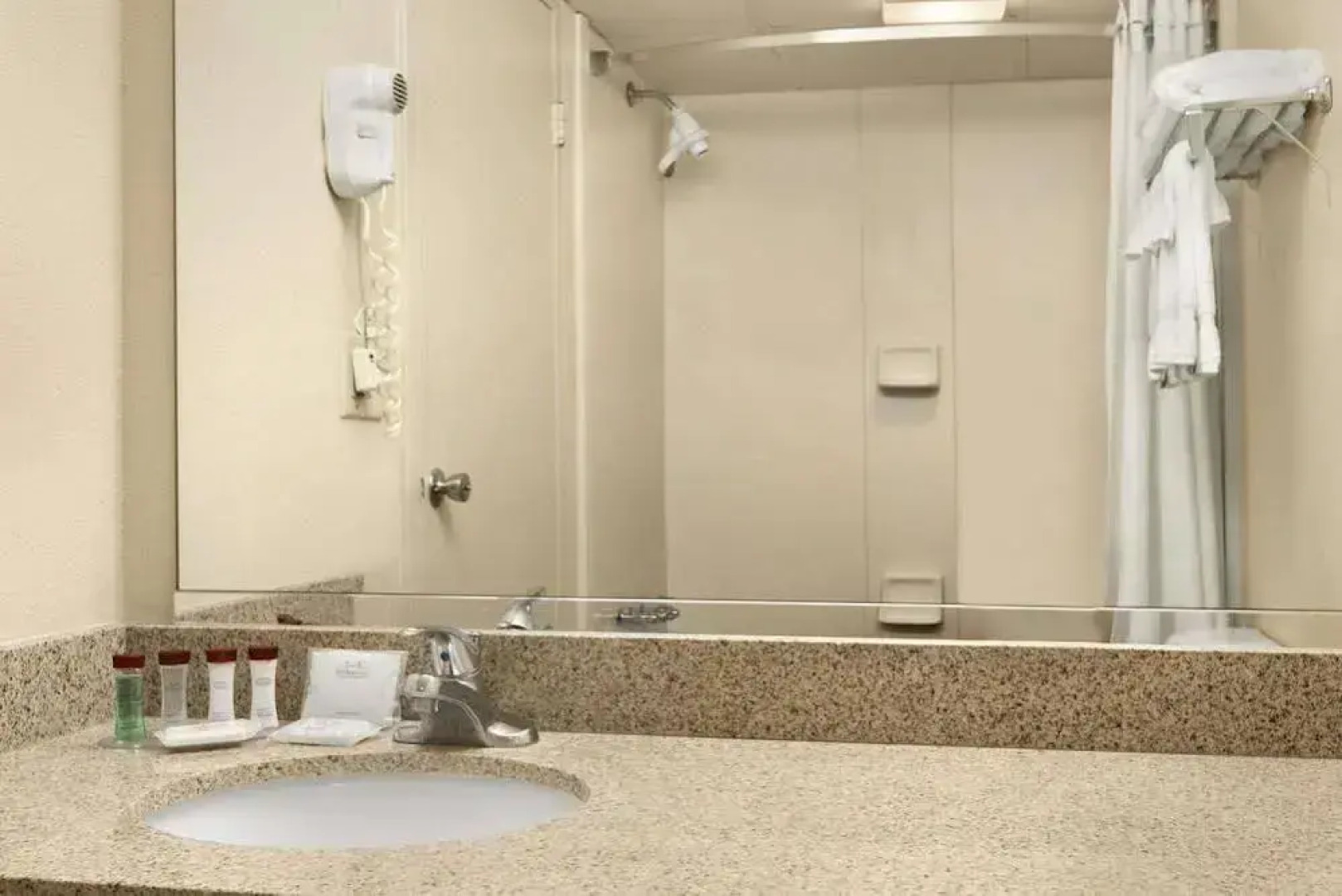 Ramada Burlington Hotel and Conference Center