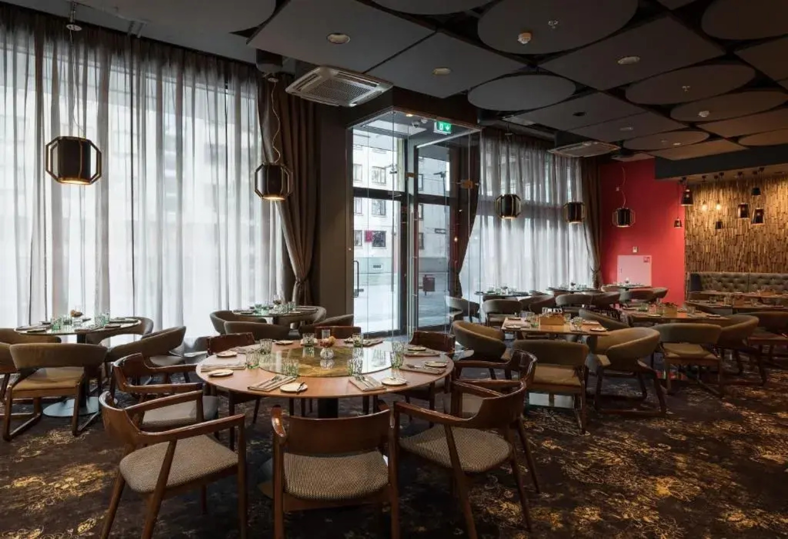 Спа- и конференц-отель V