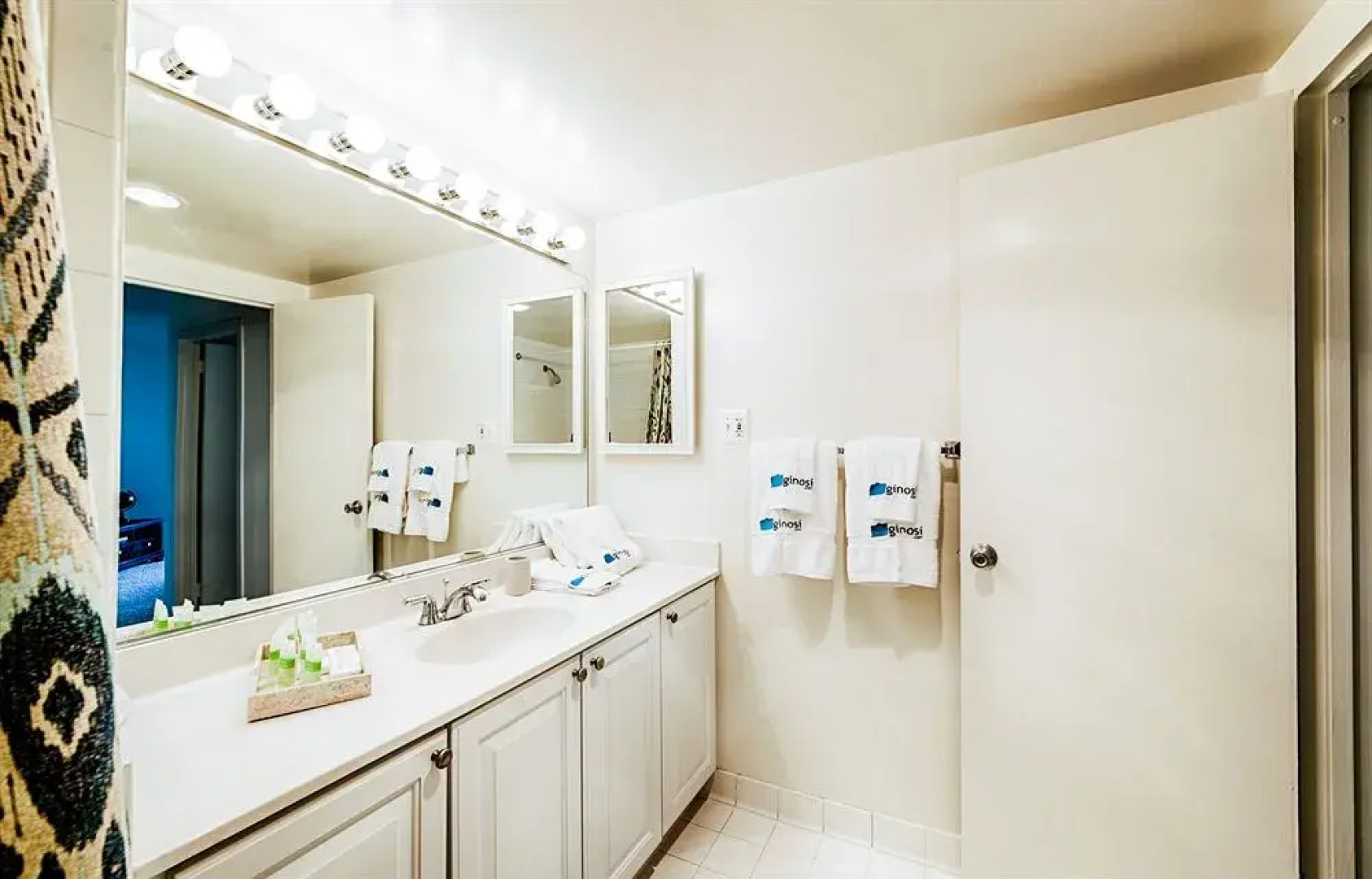 Reagan Airport Apartment