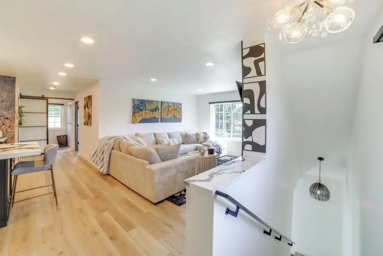 Walk to Waterfront: Michigan Retreat w/ Game Room