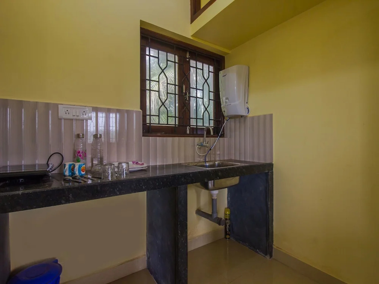 OYO 17065 Home Elegant Studio Mandrem