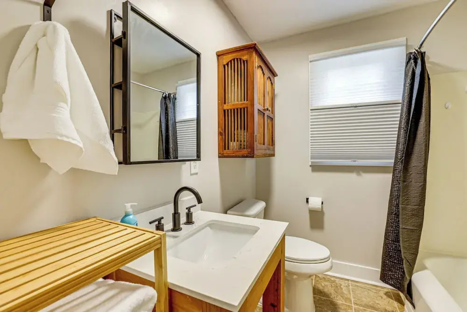 Families Welcome, Fenced Yard: Inviting Greer Home