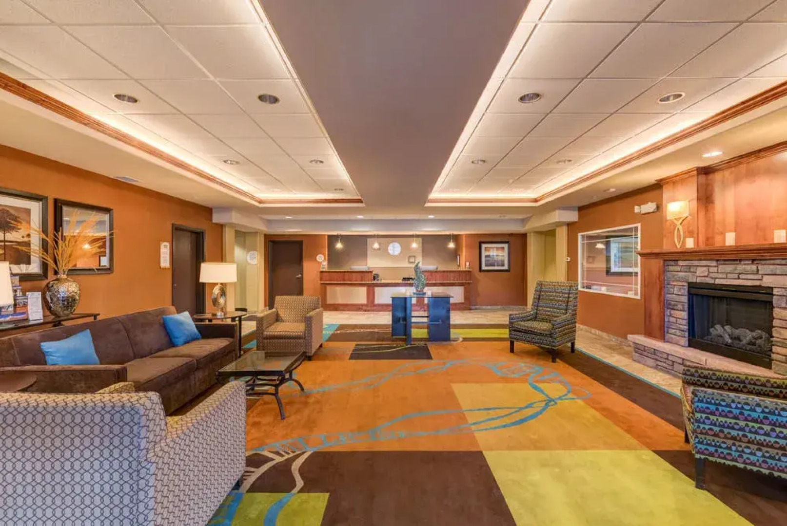 Comfort Inn & Suites