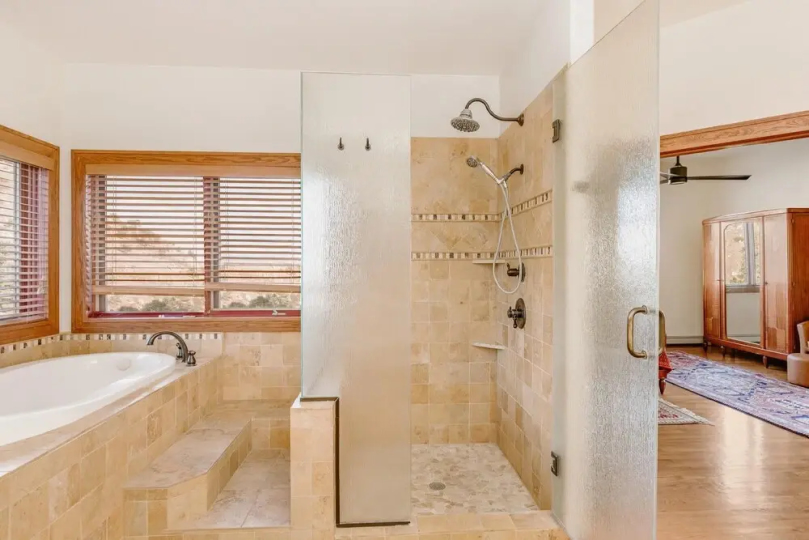 Sim6078 - Boulder Foothills Panorama Paradise With Open View