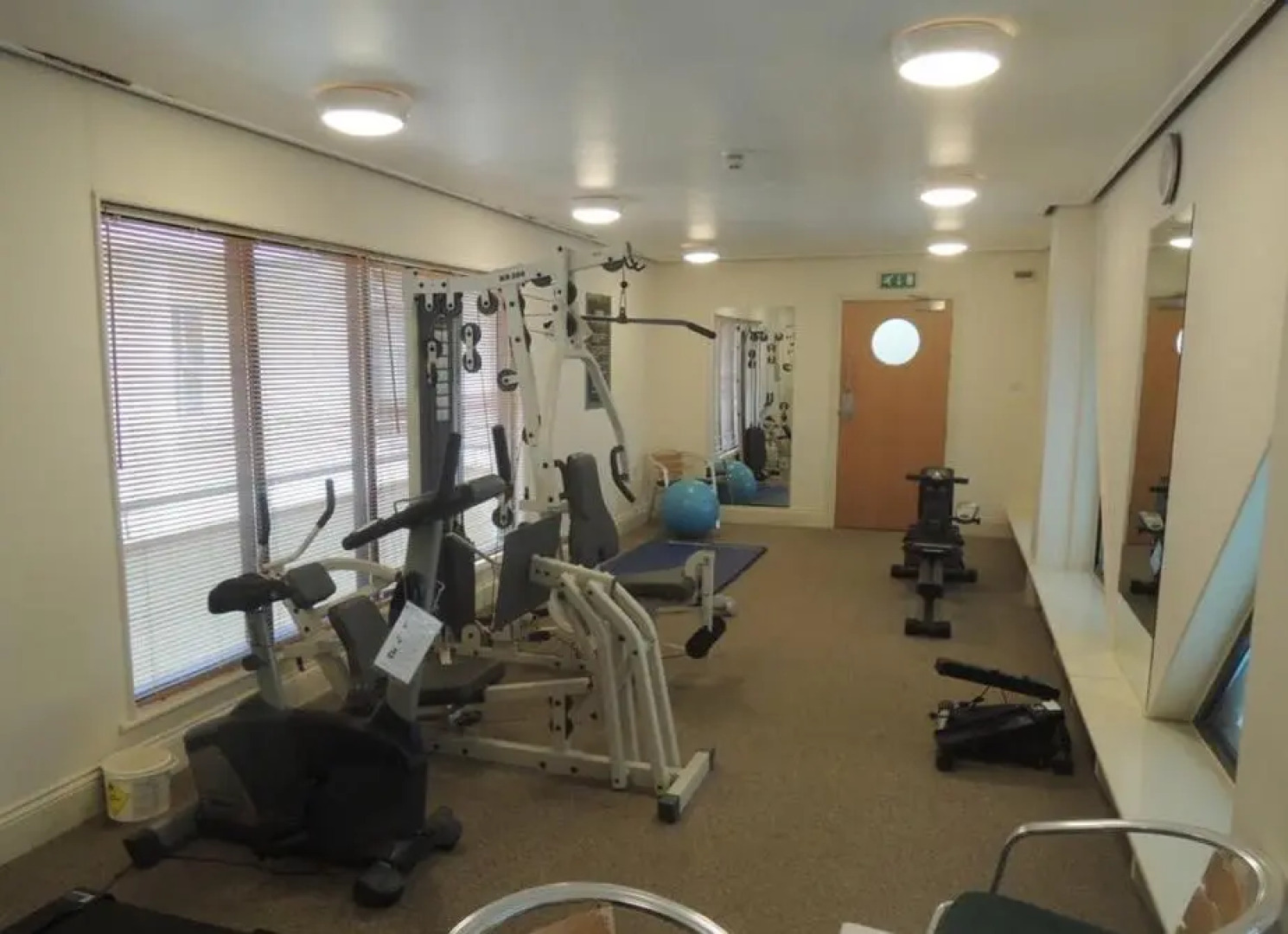 Apartment with Swimming Pool