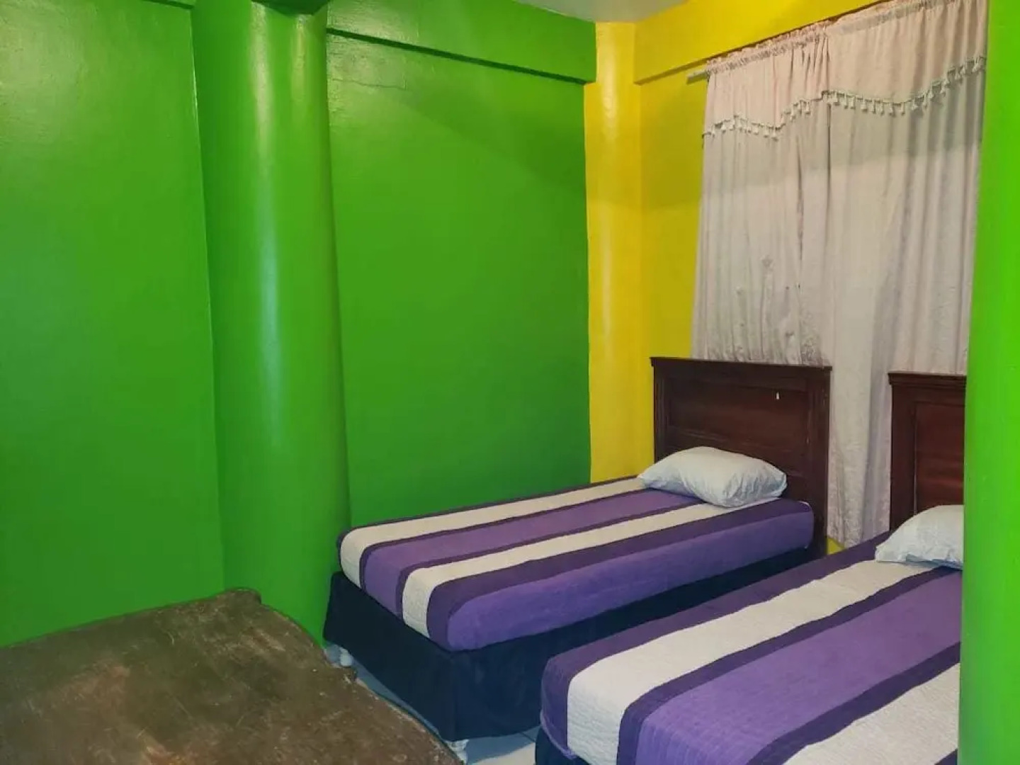 Hostal Guacamayos