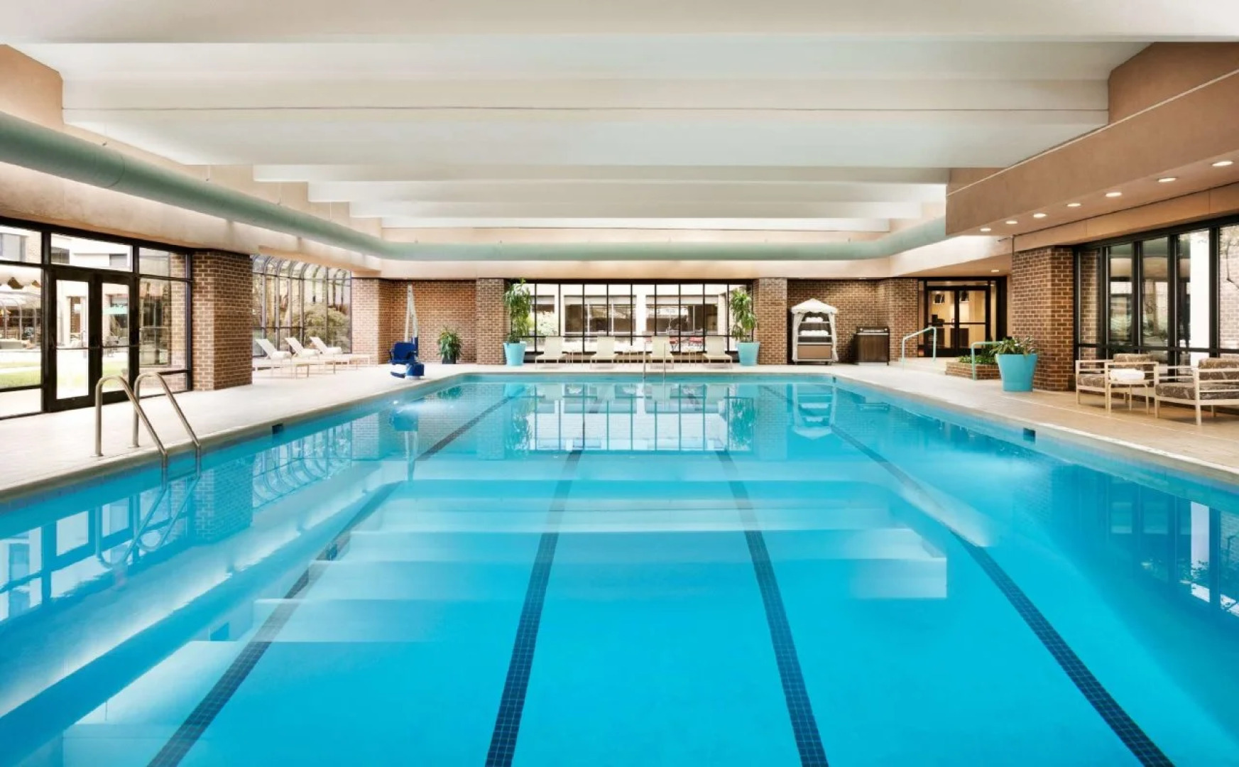 Doubletree by Hilton McLean Tysons