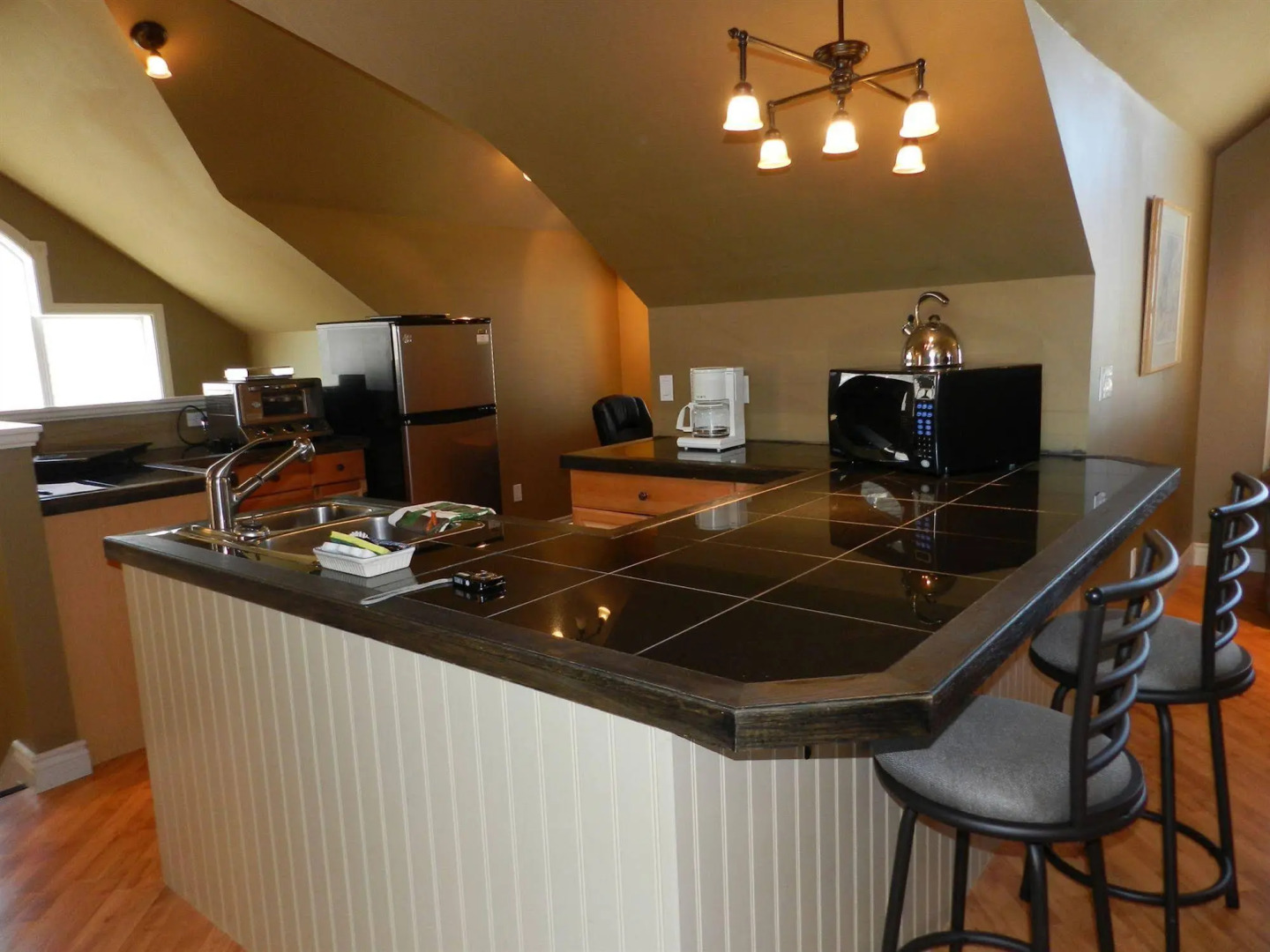 The Stone Gate Inn Bed & Breakfast