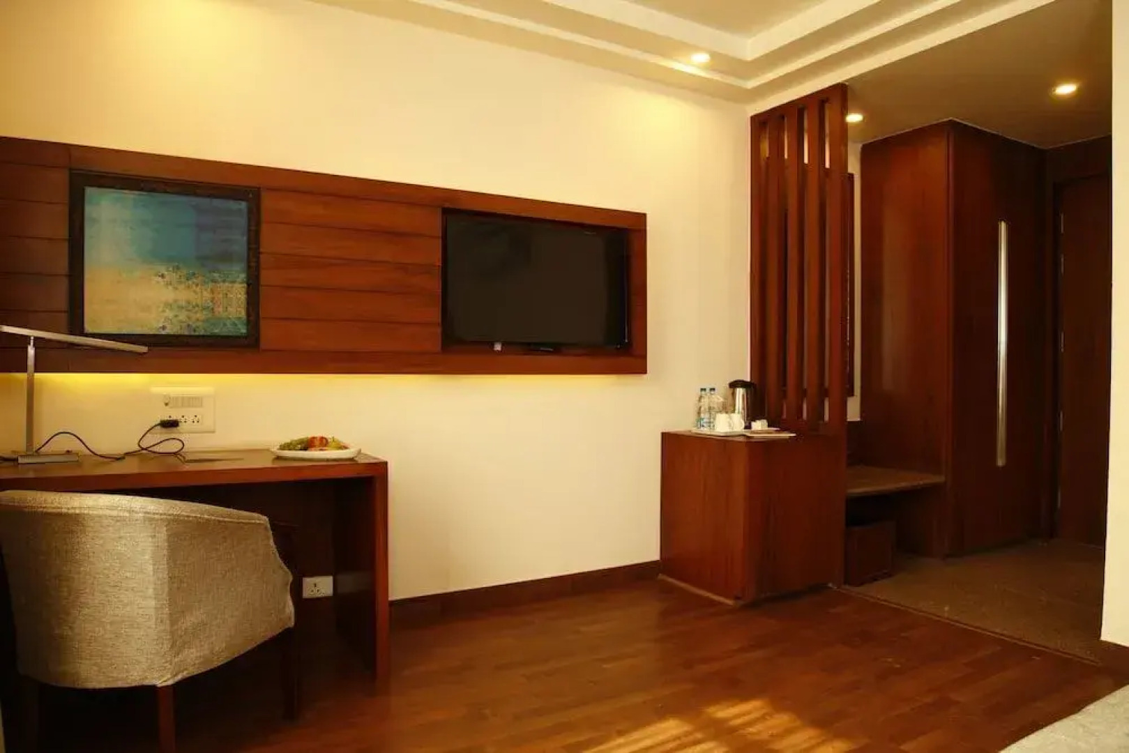 Hotel Goldstone Elite Vrindavan