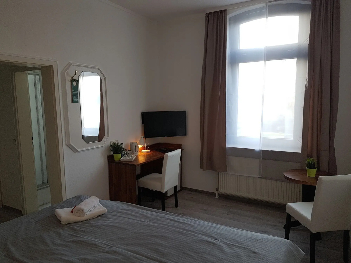 Bennett's Restaurant & Hotel