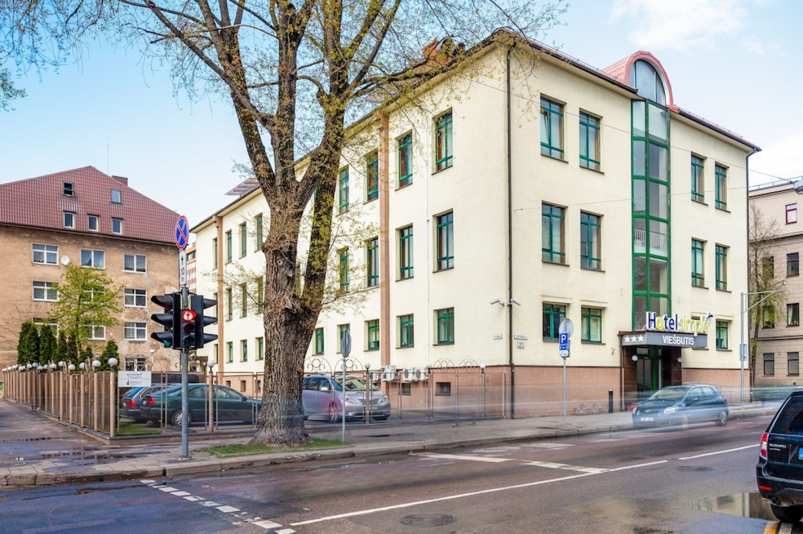 Отель Simple Plus