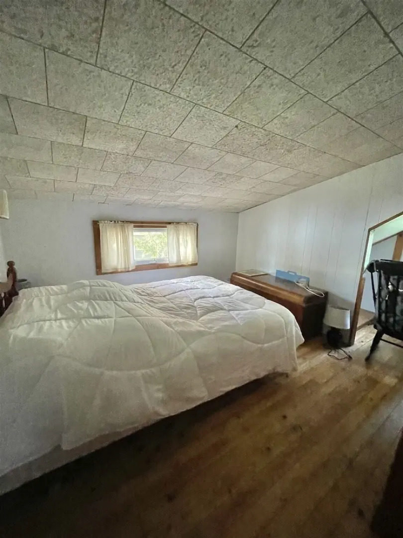 Camp Carroll Limit 6 3 Bedroom Home by RedAwning