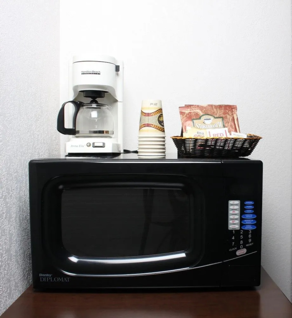 Sunset Inn and Suites