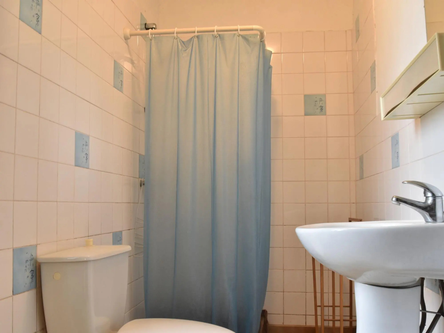 Quaint Home in Berbiguieres, Valley of the Castles at 15min