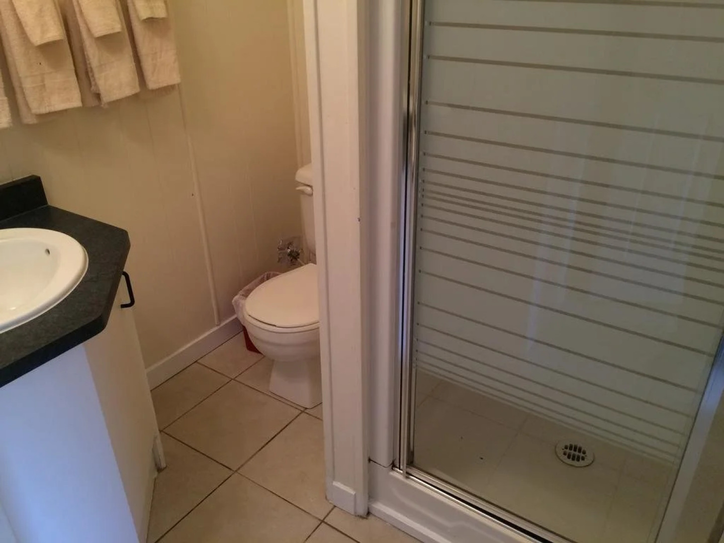 Kokanee Beach Resort Motel