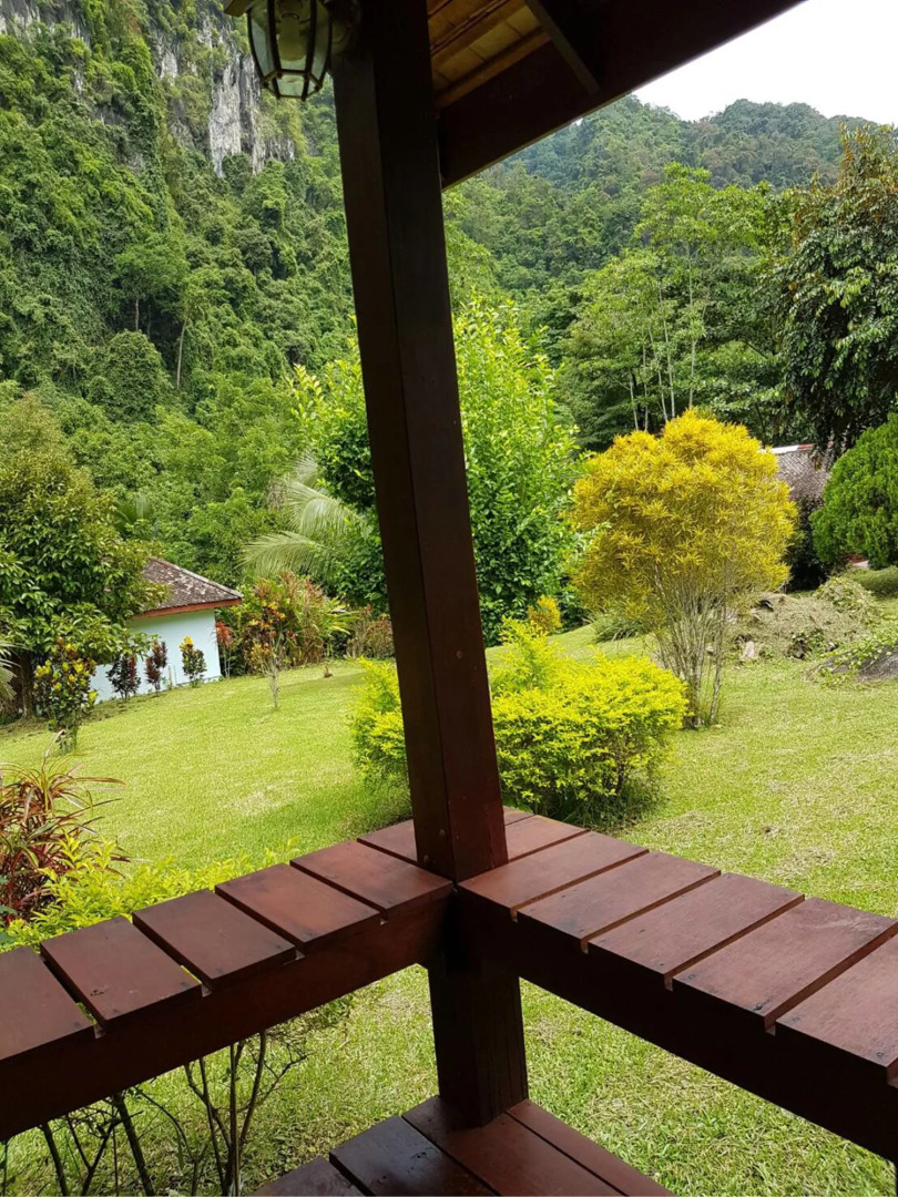Phanom Bencha Mountain Resort
