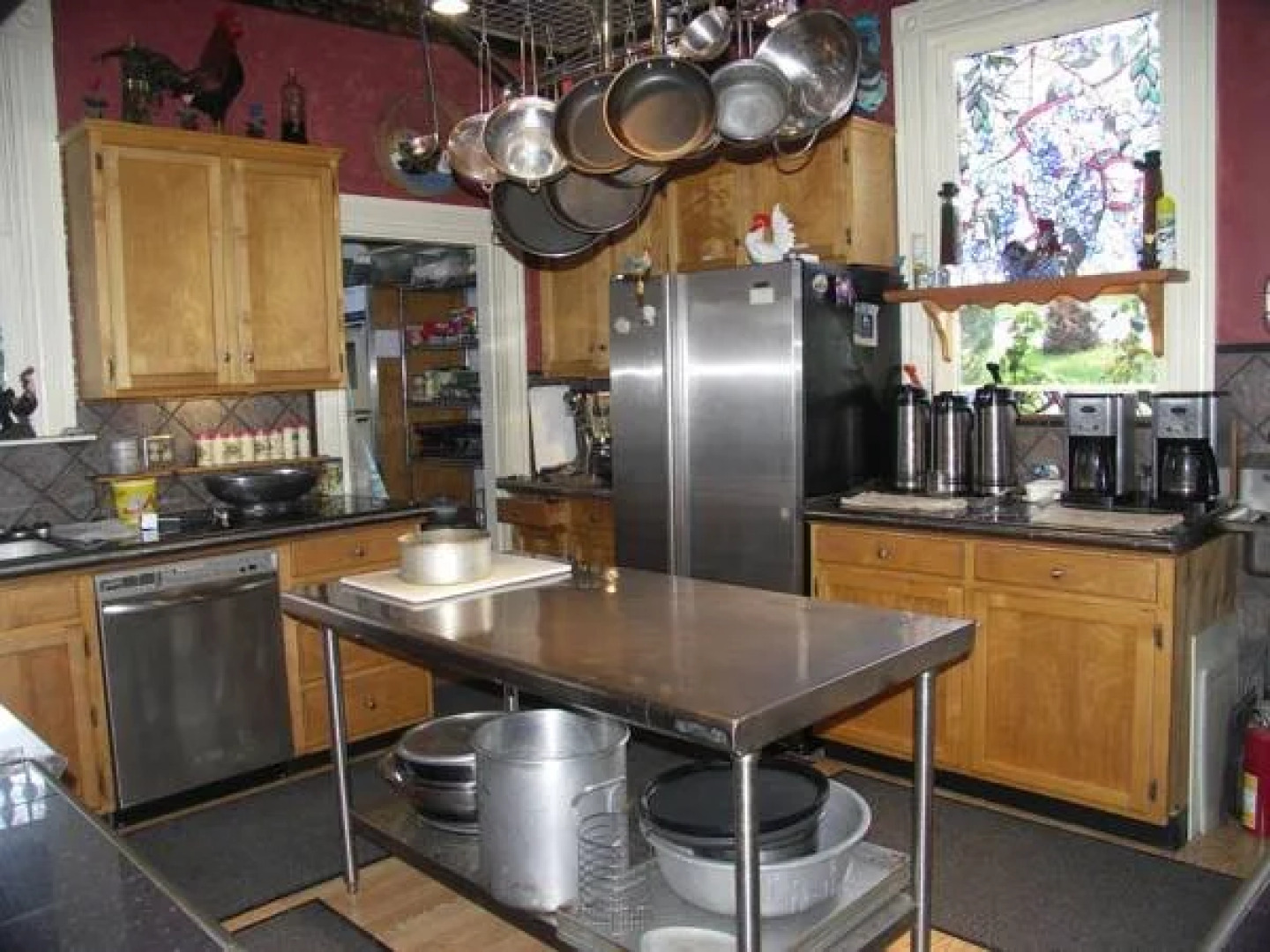 Robins Nest Bed & Breakfast