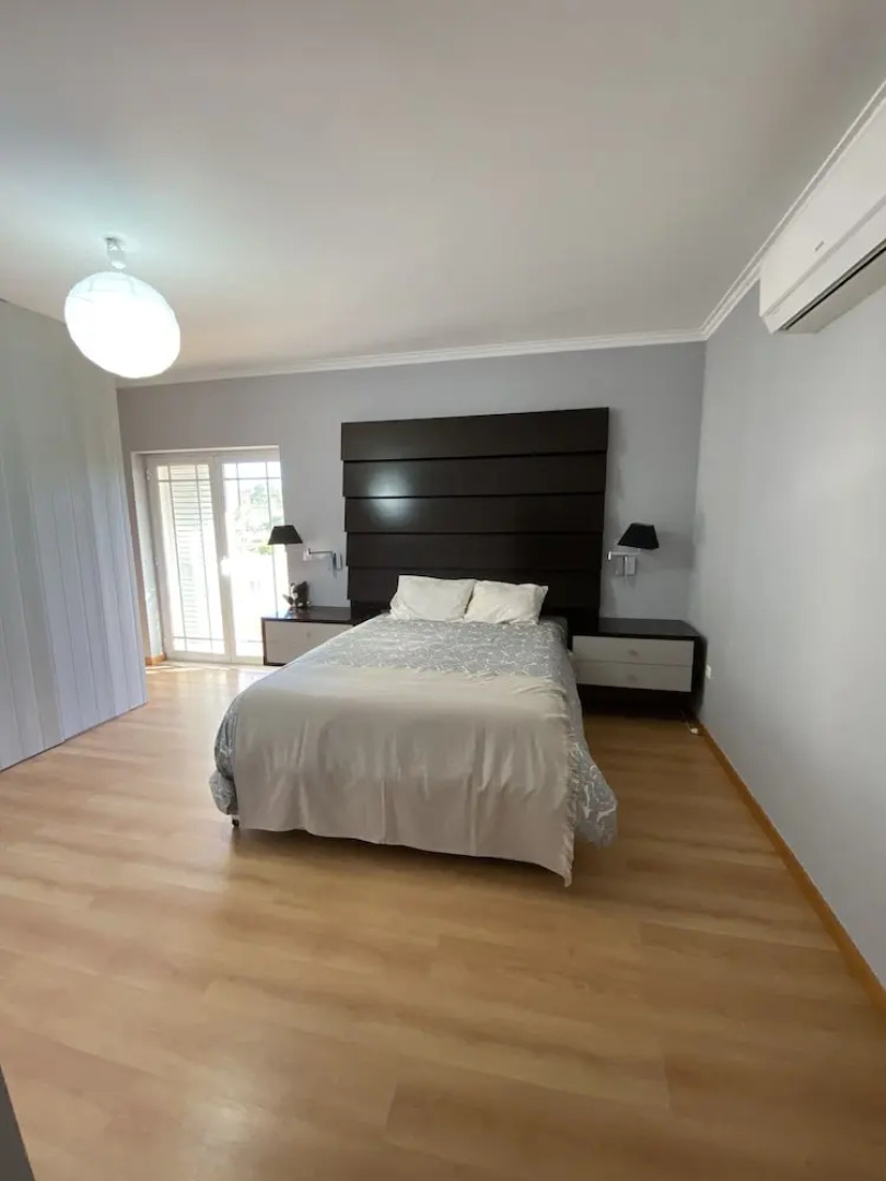 Charming 4-bed Villa in Quinta do Anjo, Palmela