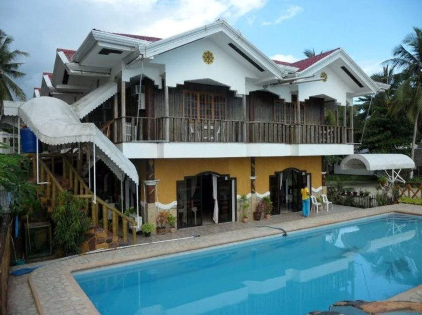 Villa Limpia Beach Resort