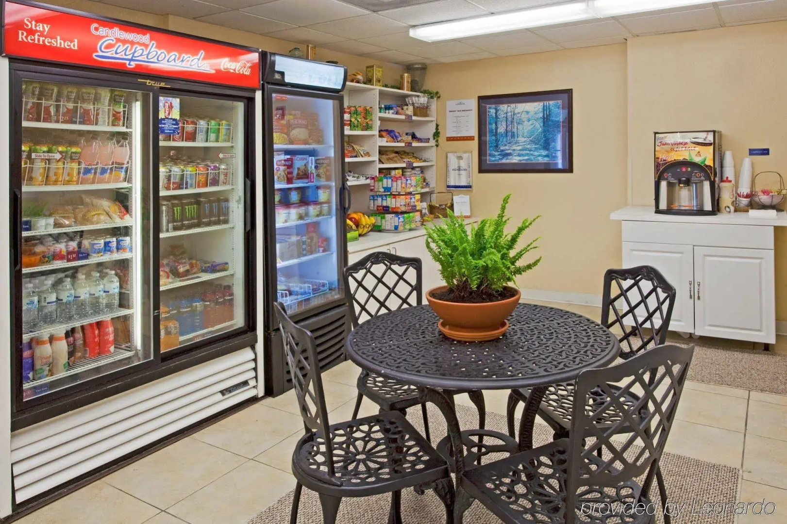 Sonesta Simply Suites Miami Airport Doral