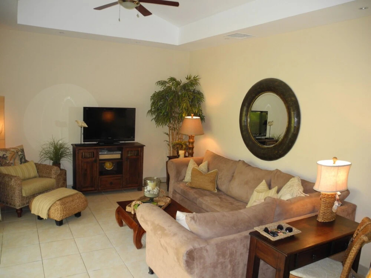 Casa del Sol Condominium