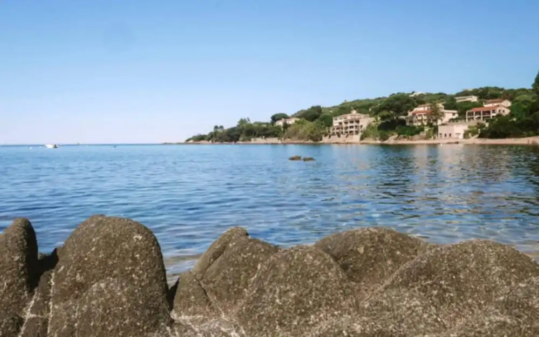 Apartment With one Bedroom in Casaglione, With Wonderful sea View and Furnished Garden - 500 m From the Beach