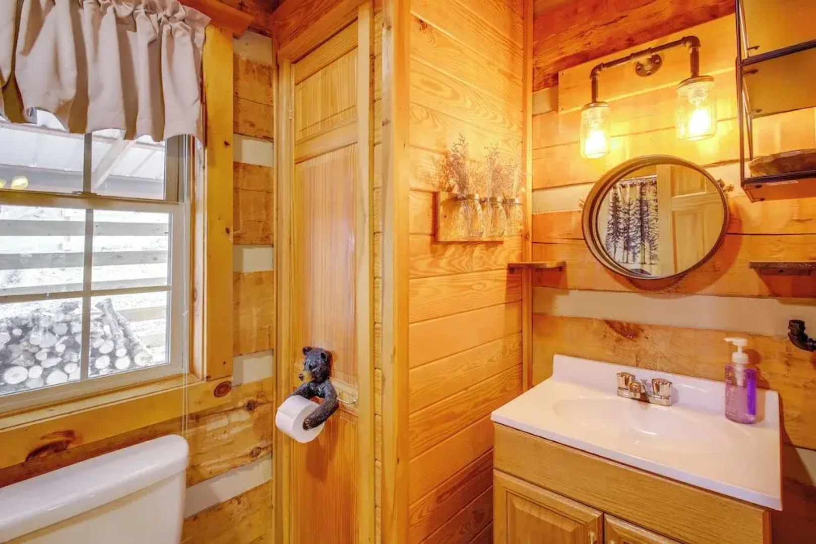 Rivers View - Cherokee Lake Cabin w/ Fire Pit!