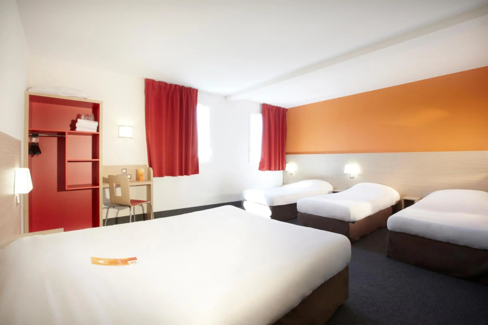 Première Classe Istres