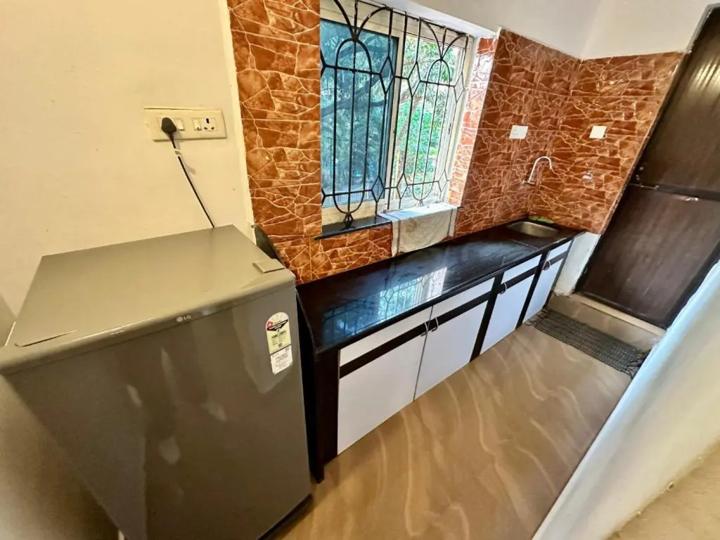 Candolim Glitter Sand