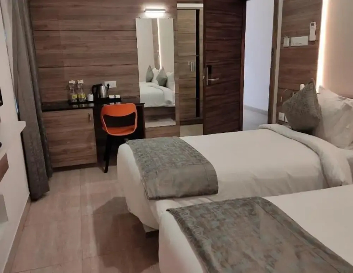 Hotel Adhikrishna Arcade