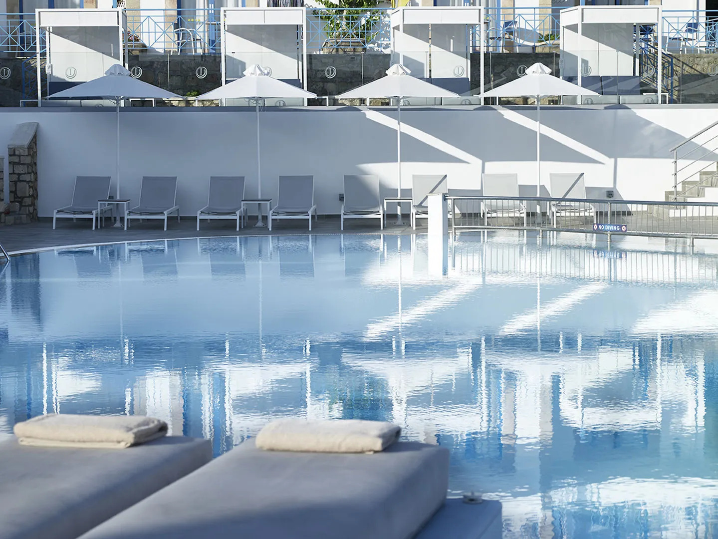 Pefki Islands Resort