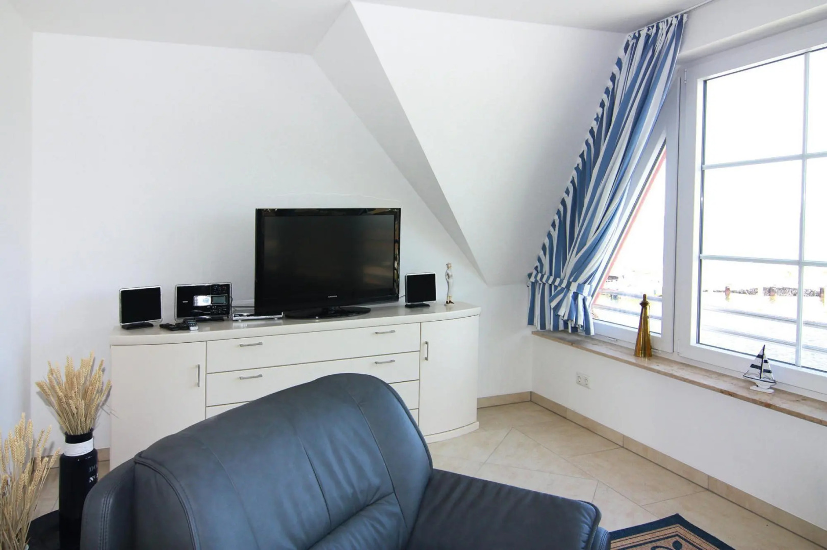 Seeadler holiday apartment in the ferry house, Vieregge