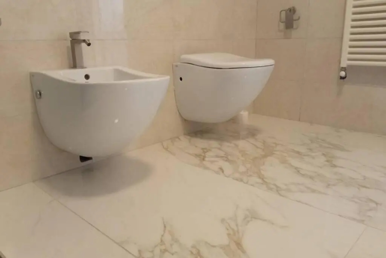 Entire flat, independent entrance, 20 mins to BGY - Bergamo Milan airport