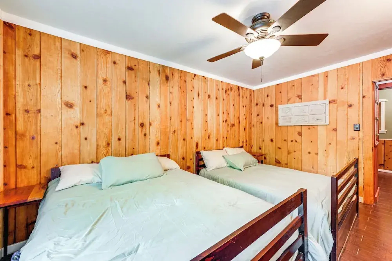 Idyllic Home in Kernville w/ Private Beach Access