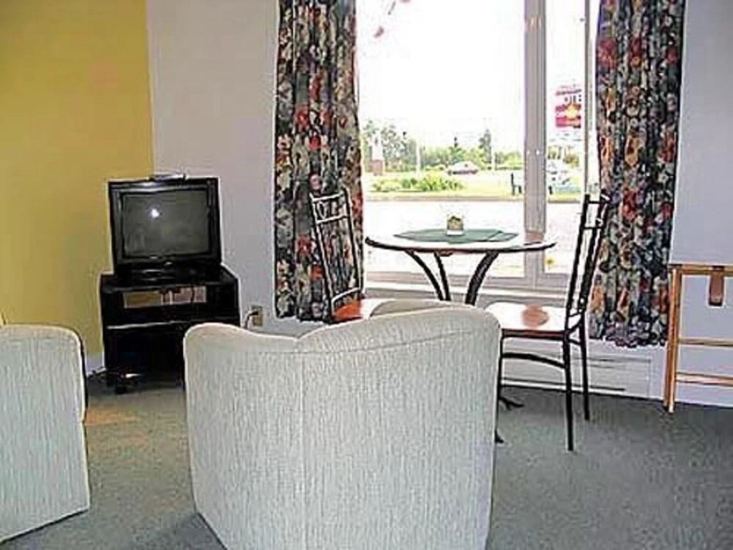 Condotel Motel Canadien