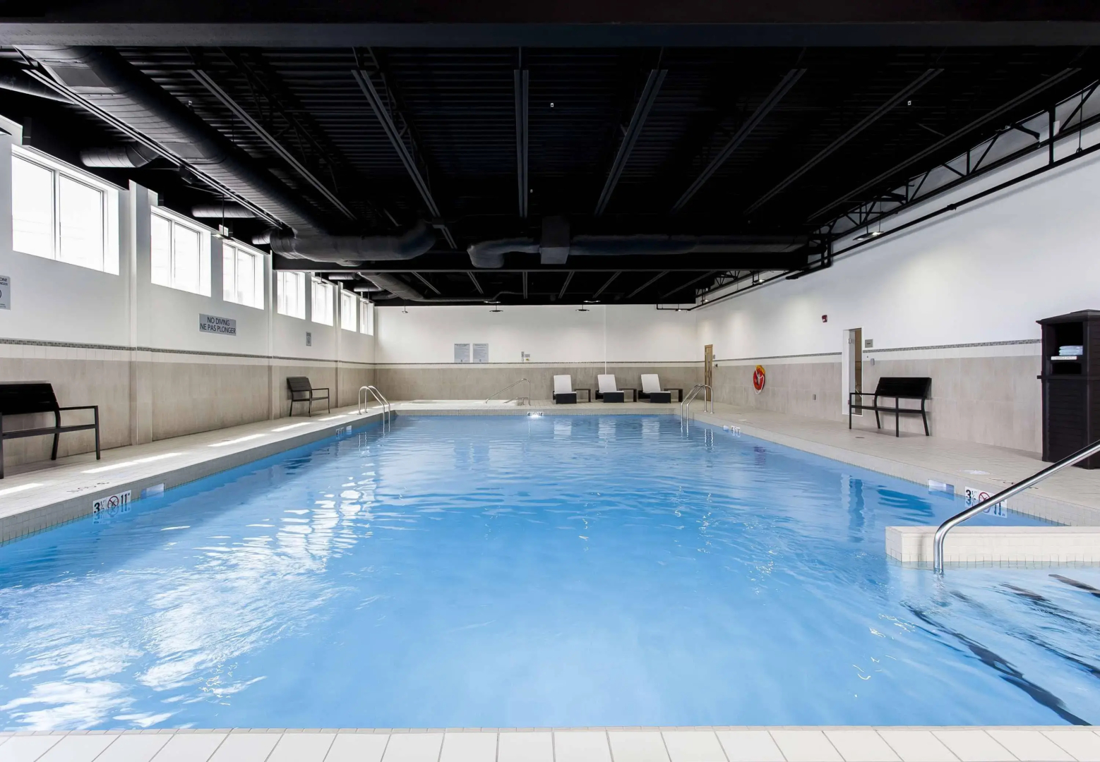 Courtyard by Marriott Montreal West Island/Baie D'Urfe