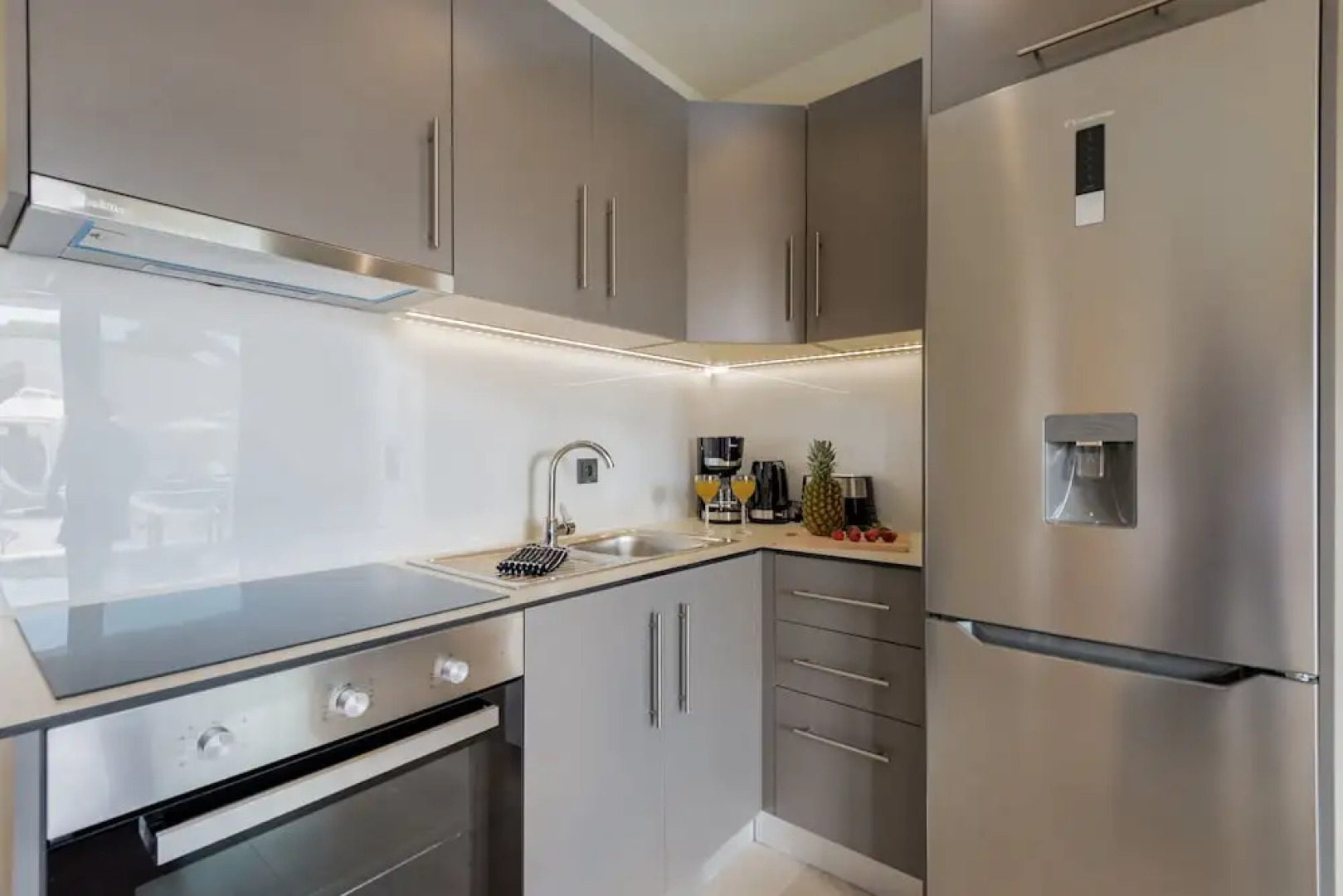 Mystique Luxury Suites & Maisonettes