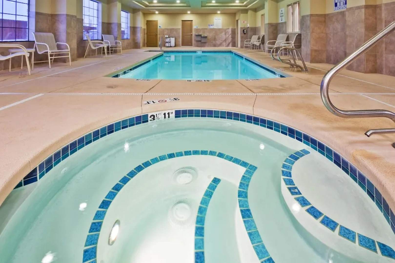 Holiday Inn Express Hotel & Suites Clovis