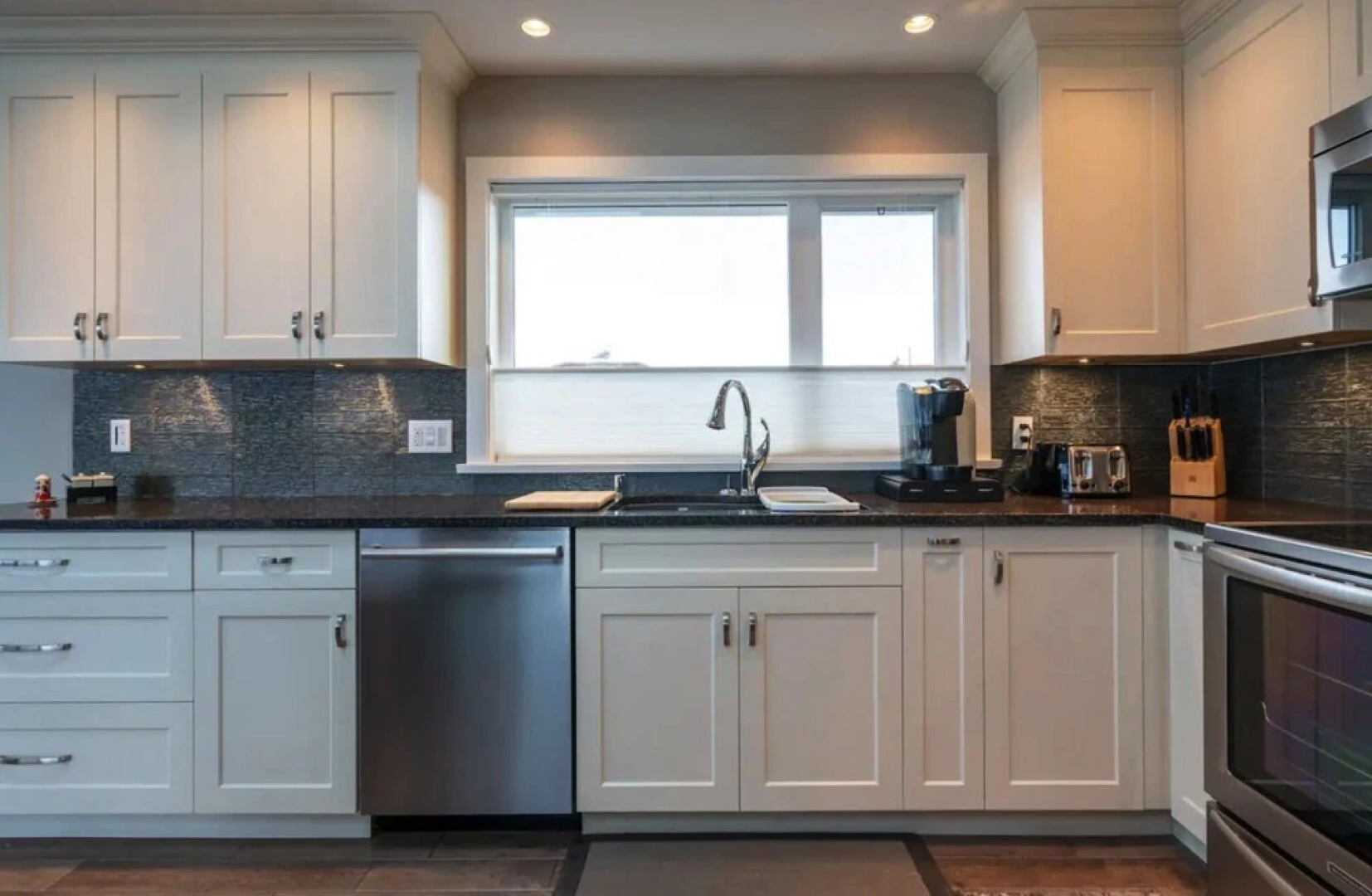 *10 Mile Point Stunning Oceanfront