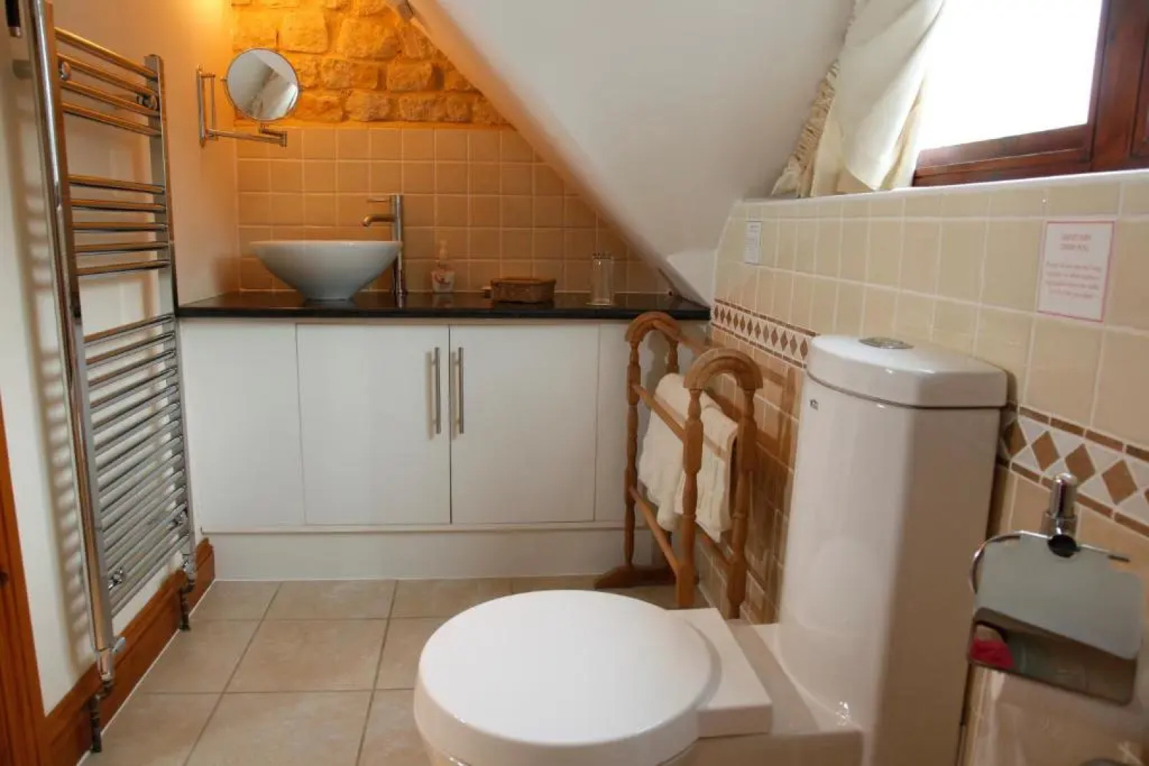 Two Hoots Bed and Breakfast