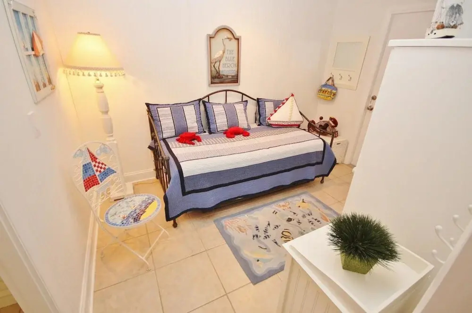 Seaside Hideaway Apartment 3