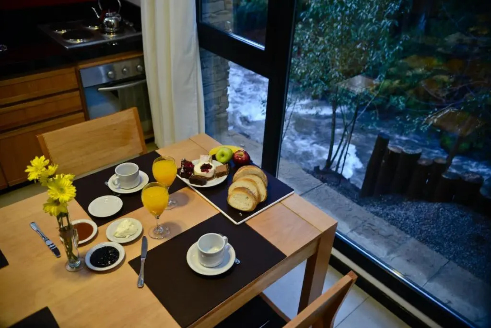 El Oasis Apart Hotel