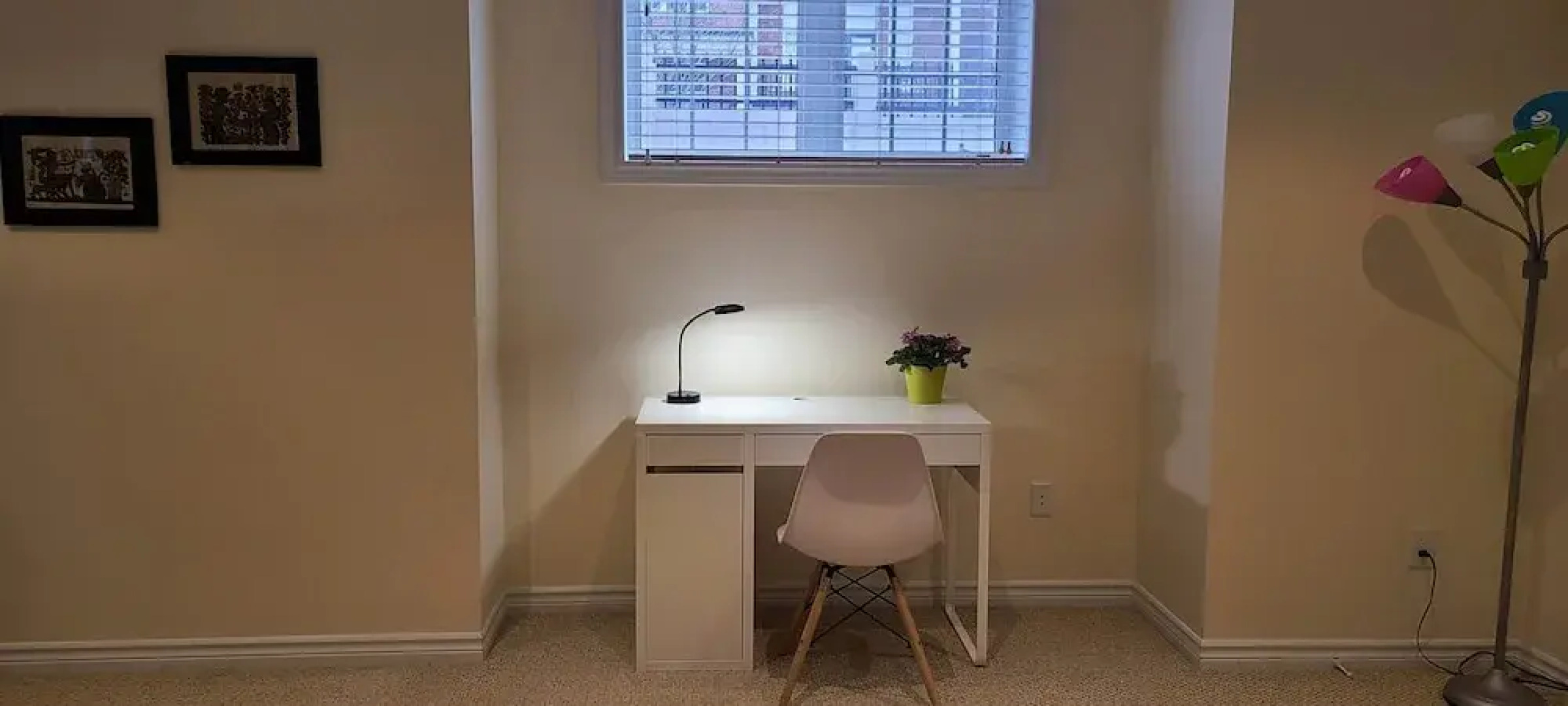 Spacious 2 BR, 3 Beds, Sleeps 6, Kitchen, Laundry