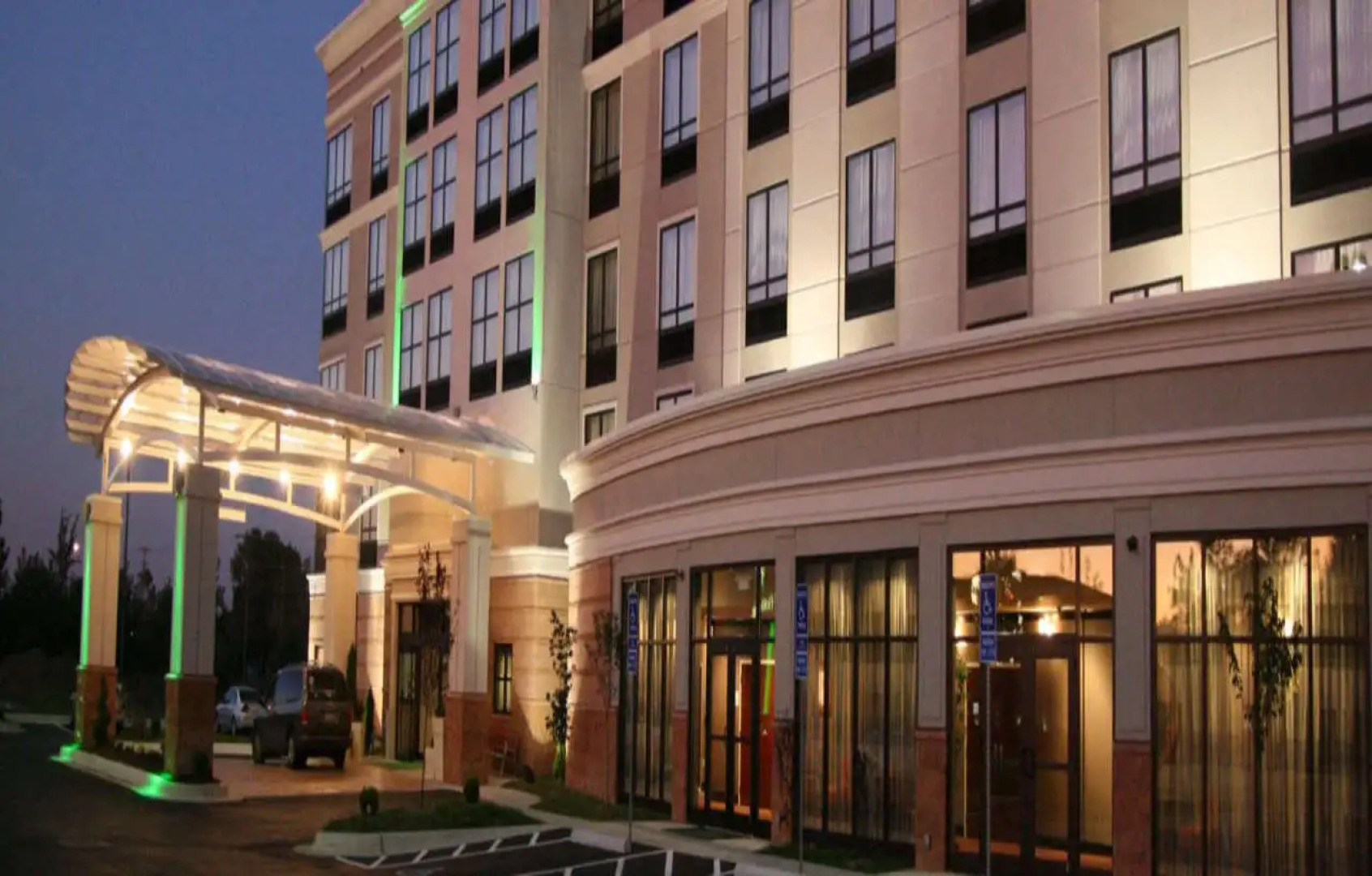 Holiday Inn Columbus-Hilliard by IHG