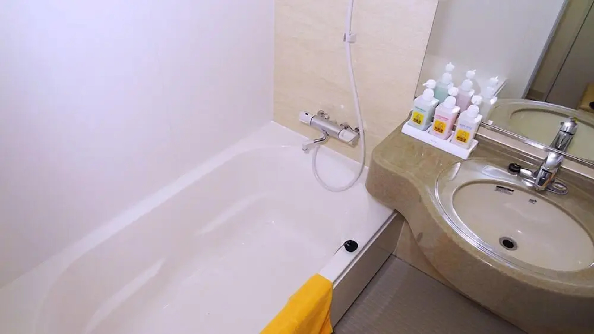 Family Lodge Hatagoya Shimizu Okitsu