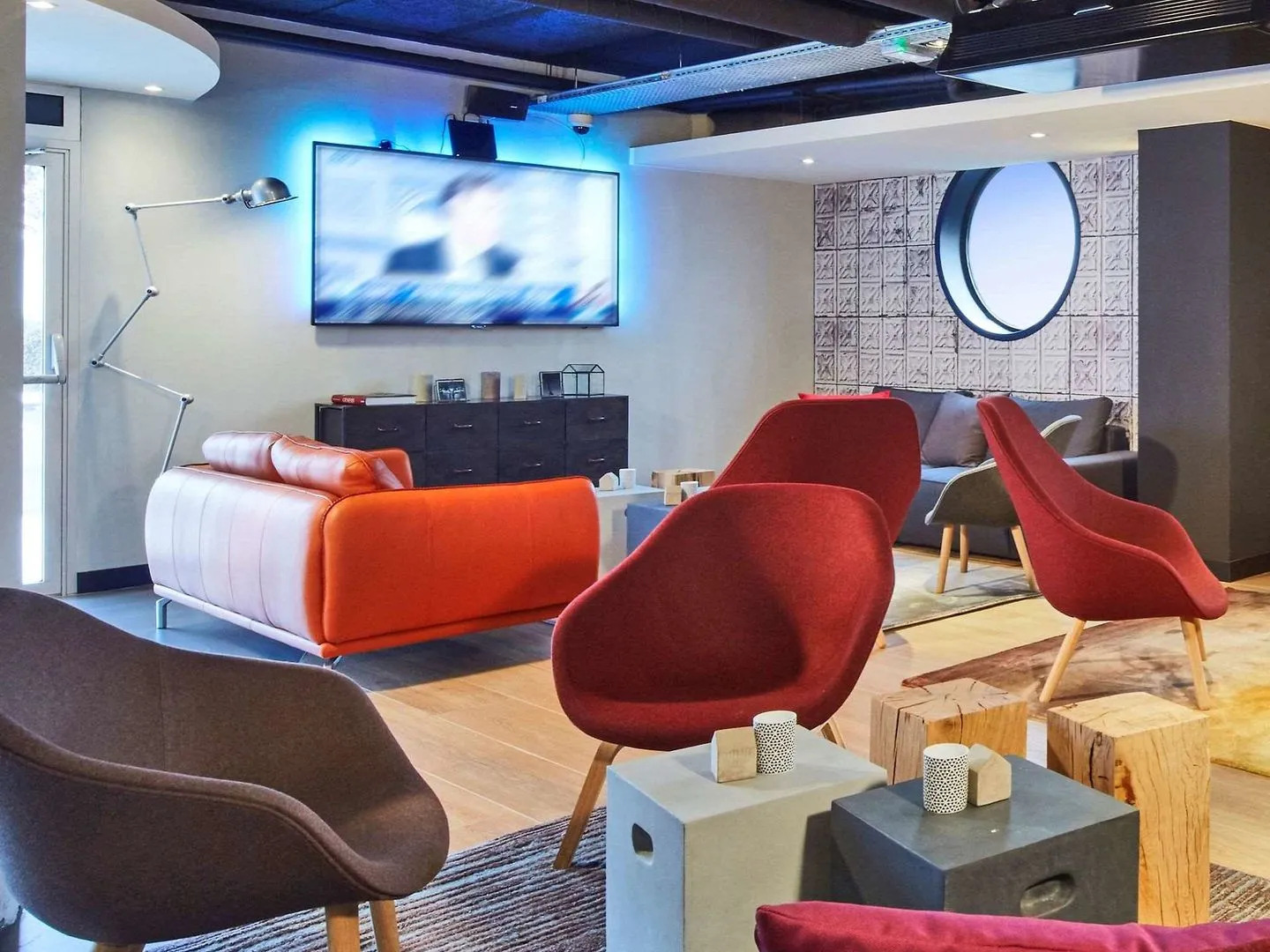 Hotel Campanile Le Bourget