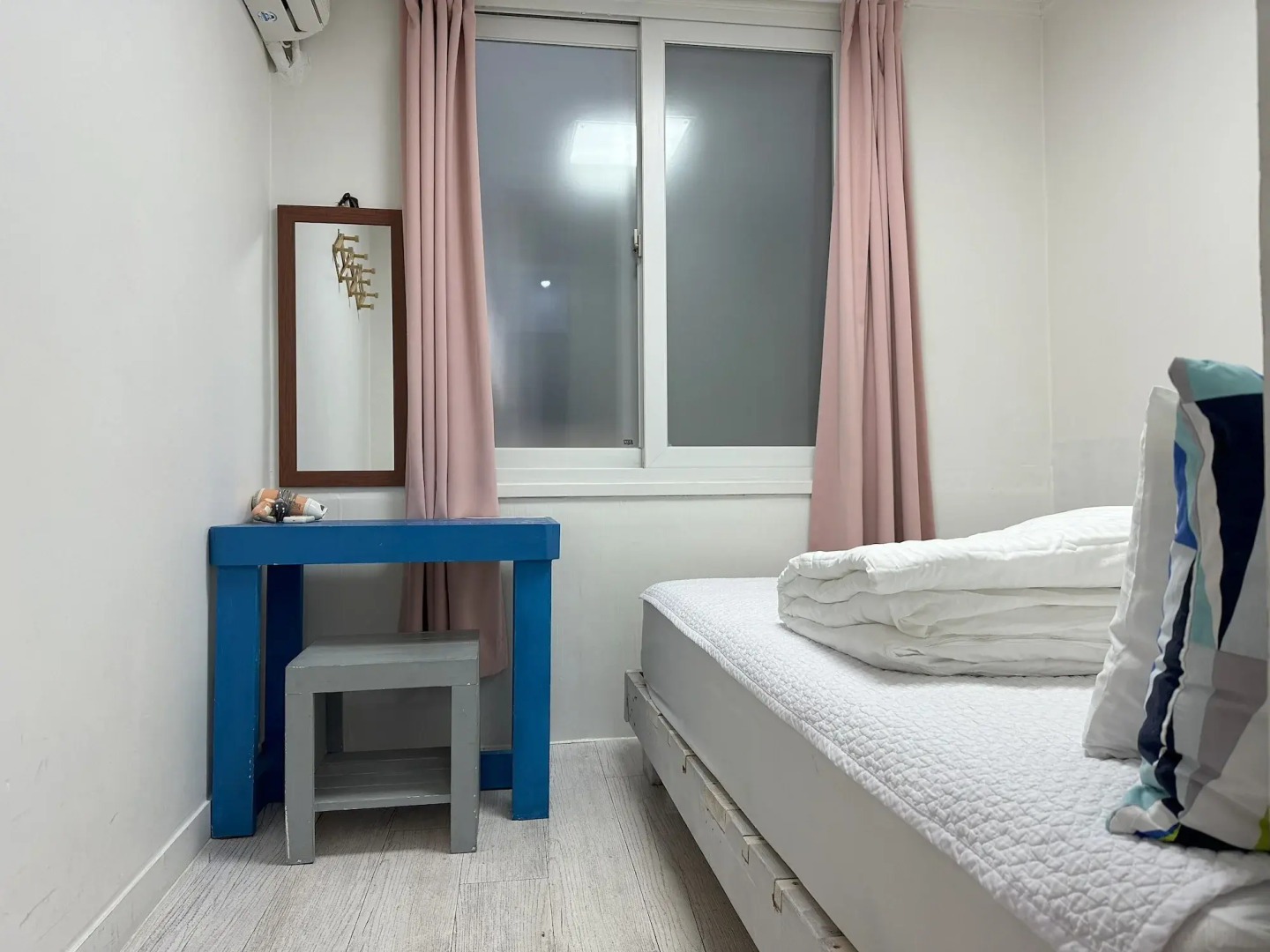 Slow Citi Guesthouse - Hostel